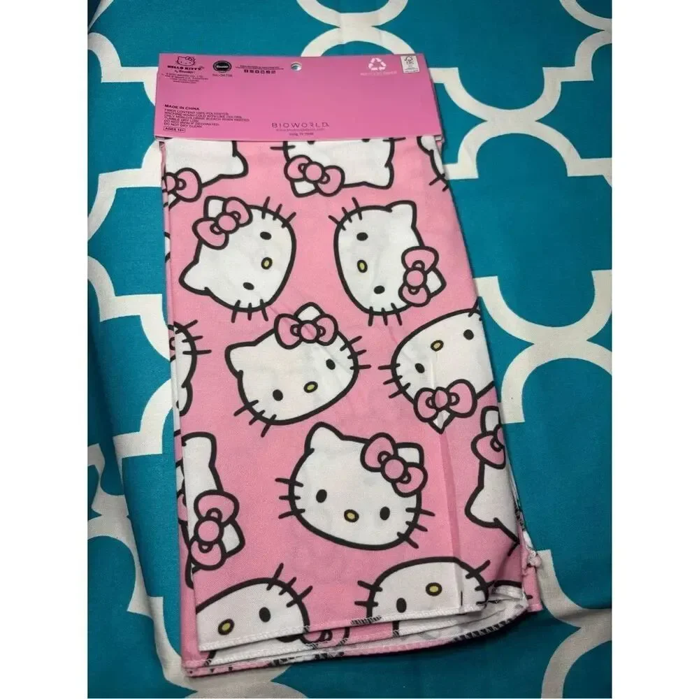 New Hello Kitty Pink Bow Bandana 21” x 21”